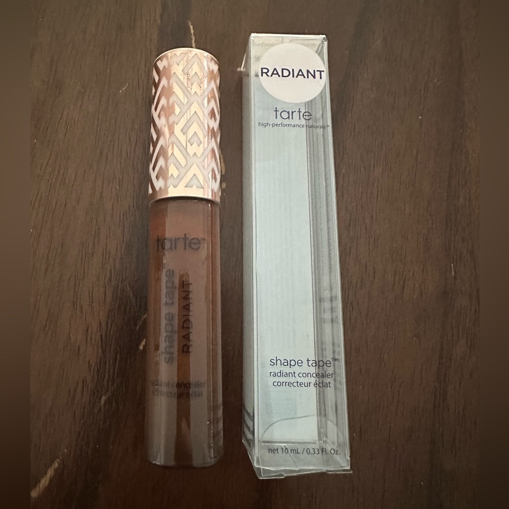 shape tape™ radiant medium coverage concealer n.61N Radiant by Tarte - Brand new